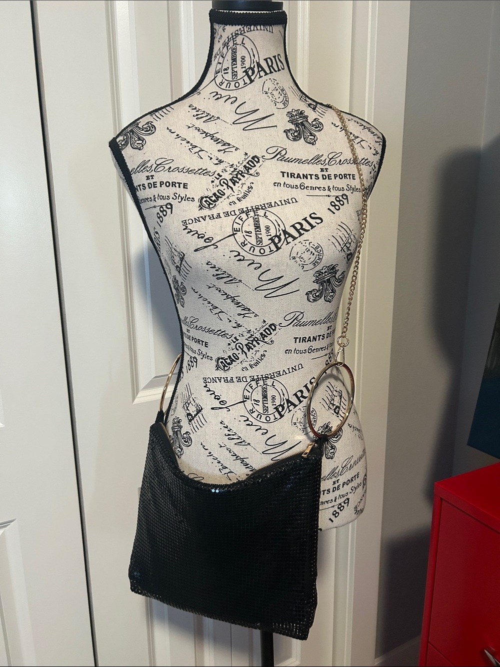 NWOT Womens Black Mesh Chain Crossbody Bag